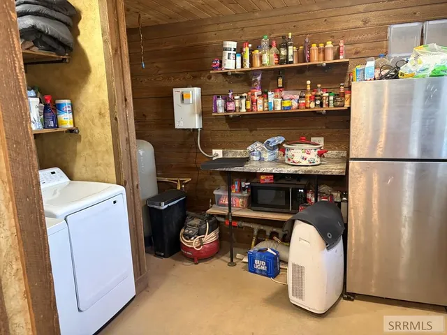 $2,500,000 | 1500-w 300 1500 W, Pingree, ID 83262