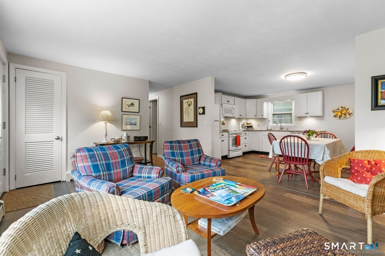 9 Sols Point Road Clinton, CT 06413 - Photo 8 of 37
