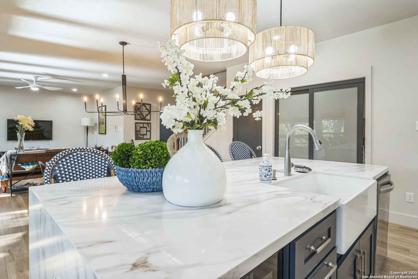 6789 River New Braunfels, TX 78132 - Photo 15 of 50 a view of dining room and chandelier