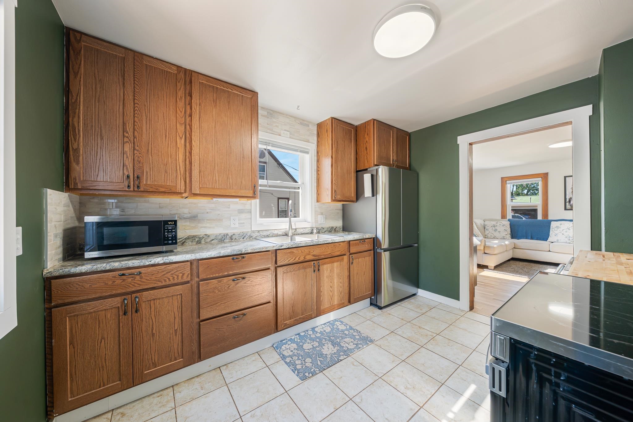 723 West Grant Street Appleton, WI 54914 - Photo 5 of 37