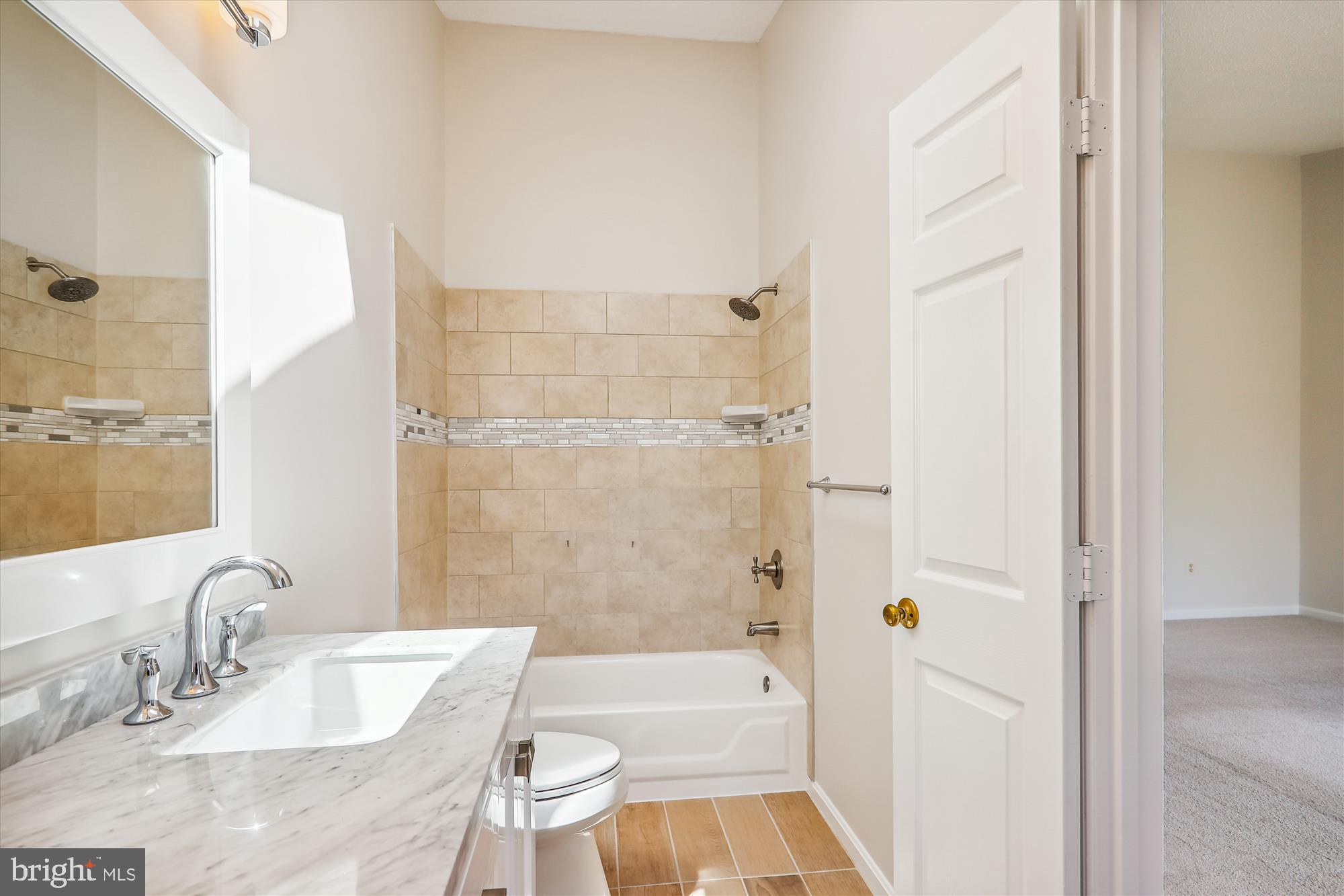 2606 Telluride Place Silver Spring, MD 20906 - Photo 16 of 32 Primary Bath