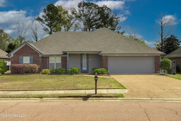 $2,349 | 169 Harvey Circle, Canton, MS 39046