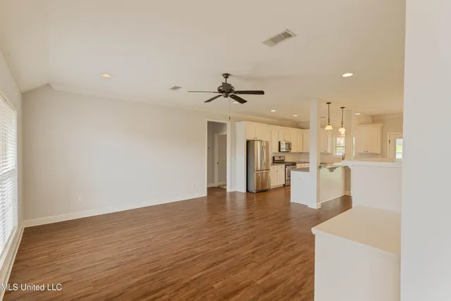 $2,299 | 169 Harvey Circle, Canton, MS 39046