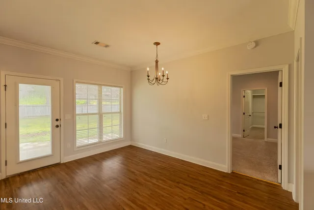 $2,299 | 169 Harvey Circle, Canton, MS 39046