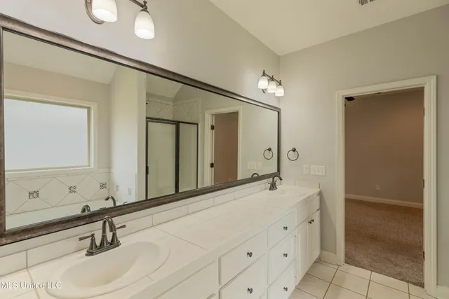 $2,299 | 169 Harvey Circle, Canton, MS 39046