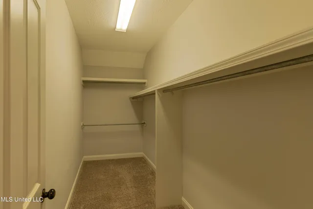 $2,299 | 169 Harvey Circle, Canton, MS 39046