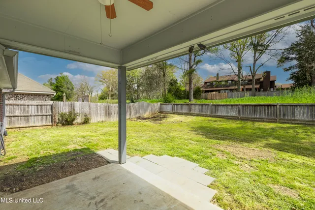 $2,299 | 169 Harvey Circle, Canton, MS 39046