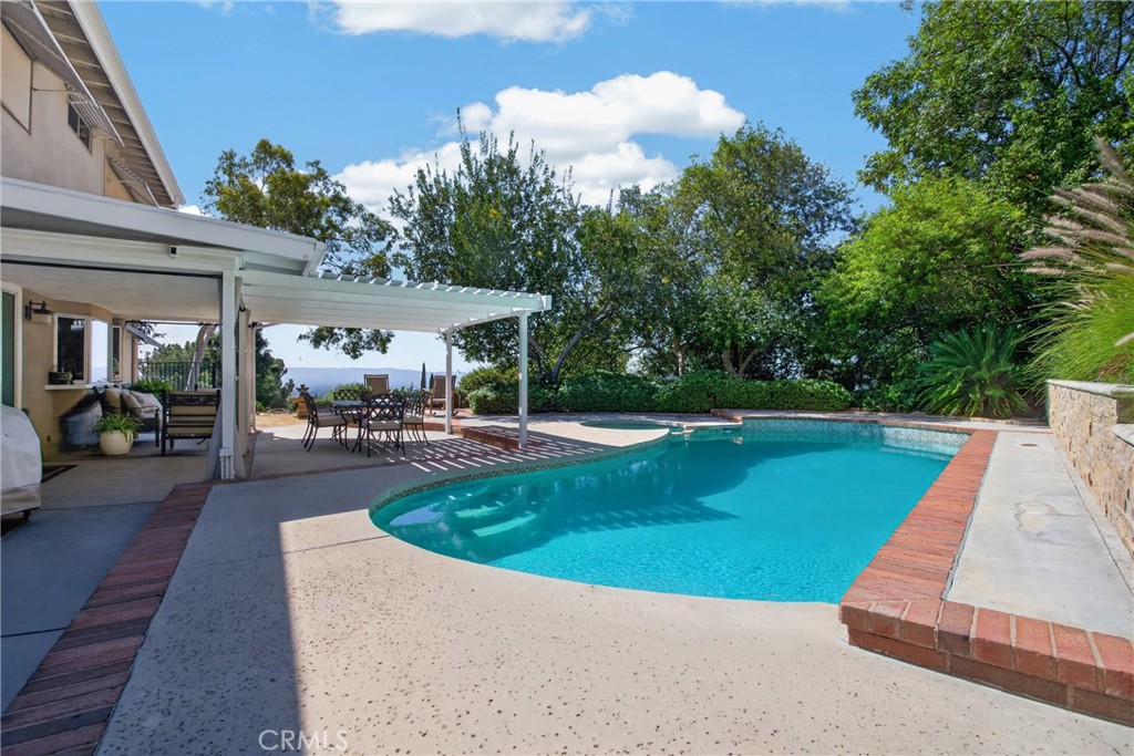 11387 Sinclair Avenue Porter Ranch, CA 91326 - Photo 34 of 42 Gallery Image 34