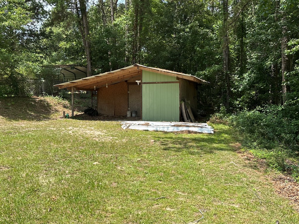 426 Walker Road Ozark, AL 36360 - Photo 6 of 37