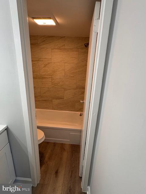 1836 Metzerott Road, Unit 704 Hyattsville, MD 20783 - Photo 7 of 33