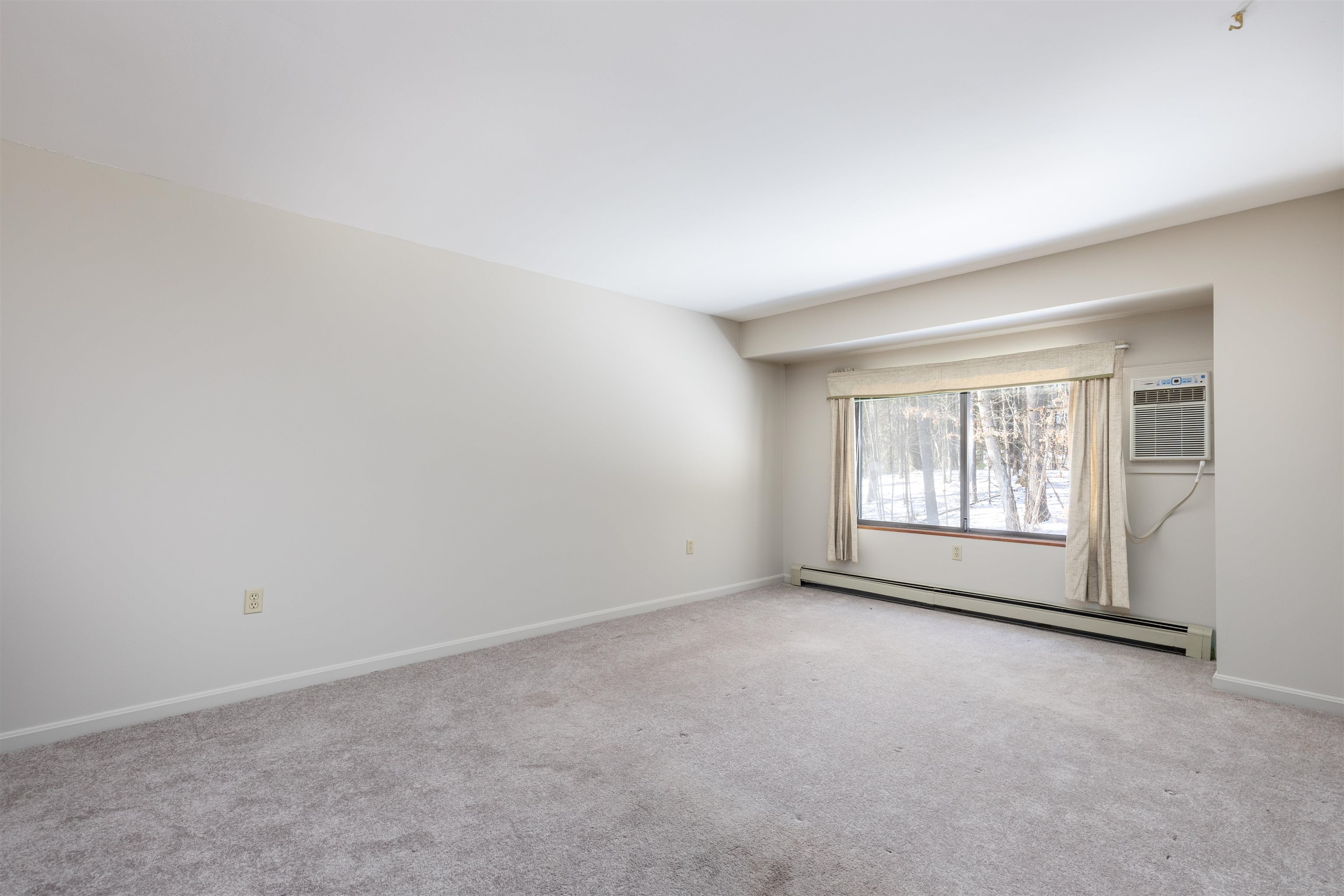 58 Indian Rock Road Merrimack, NH 03054 - Photo 11 of 32