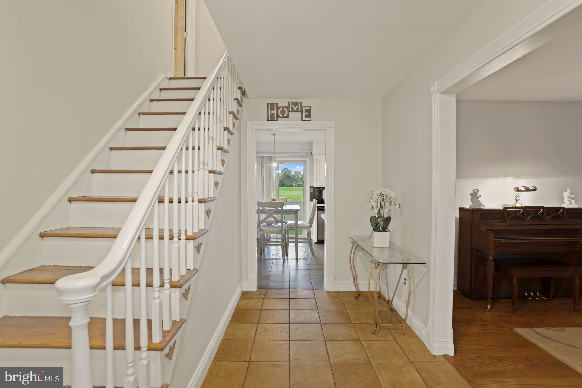 2 Old Mill Road Marlton, NJ 08053 - Photo 3 of 39 Foyer
