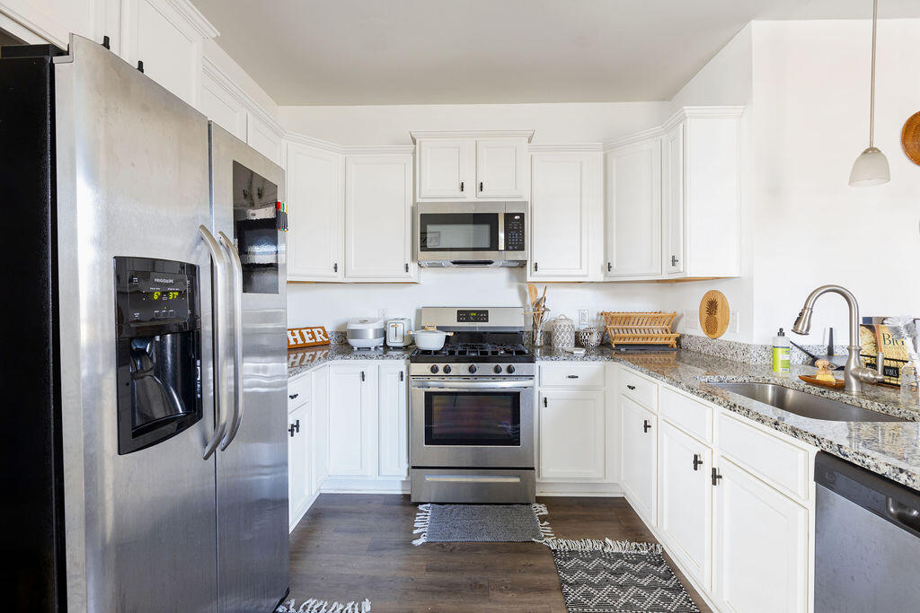 9715 Brandishing Road Ladson, SC 29456 - Photo 5 of 19 Kitchen