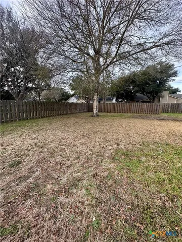 $249,900 | 310 Vollentine Street, Yoakum, TX 77995