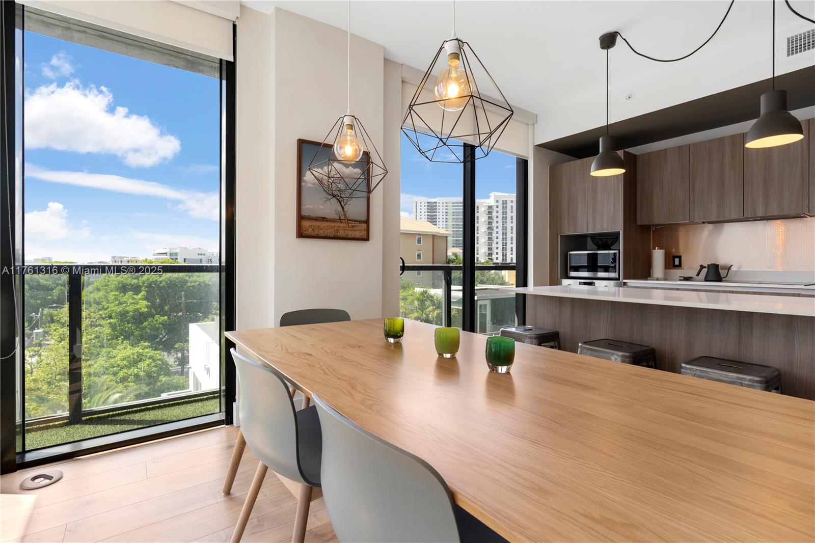 201 Southwest 17th Road, Unit 501 Miami, FL 33129 - Photo 14 of 20