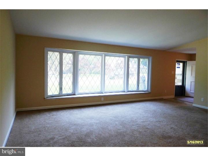 1113 Arboretum Road Wyncote, PA 19095 - Photo 6 of 23 Gallery Image 6