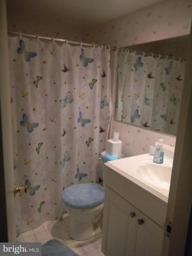 10024 Stedwick Road, Unit 201 Gaithersburg, MD 20886 - Photo 7 of 13 Bath #1