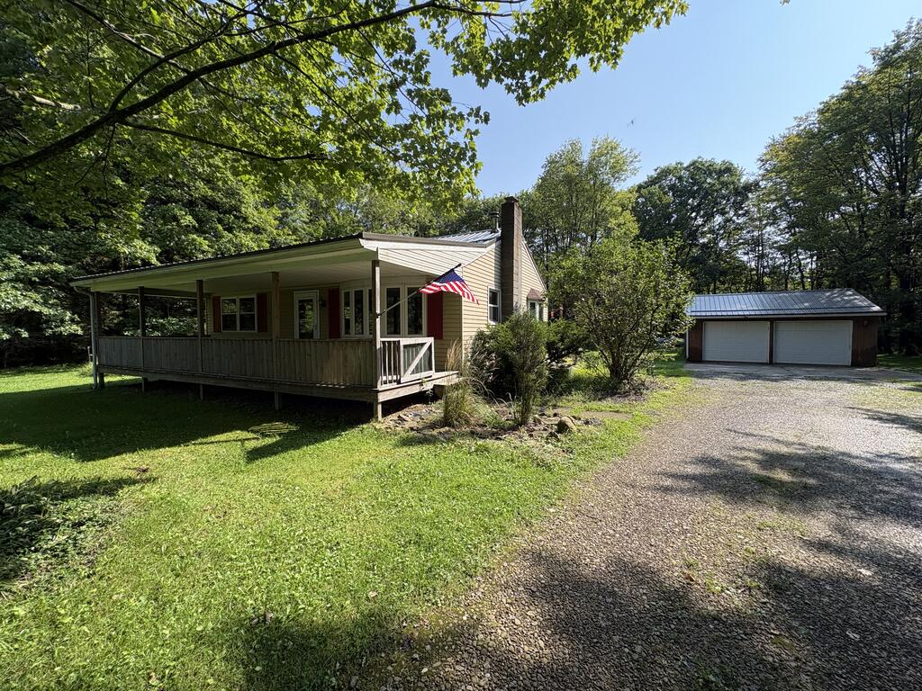 2622 Lamberton Road Franklin, PA 16323 - Photo 2 of 24 Gallery Image 2