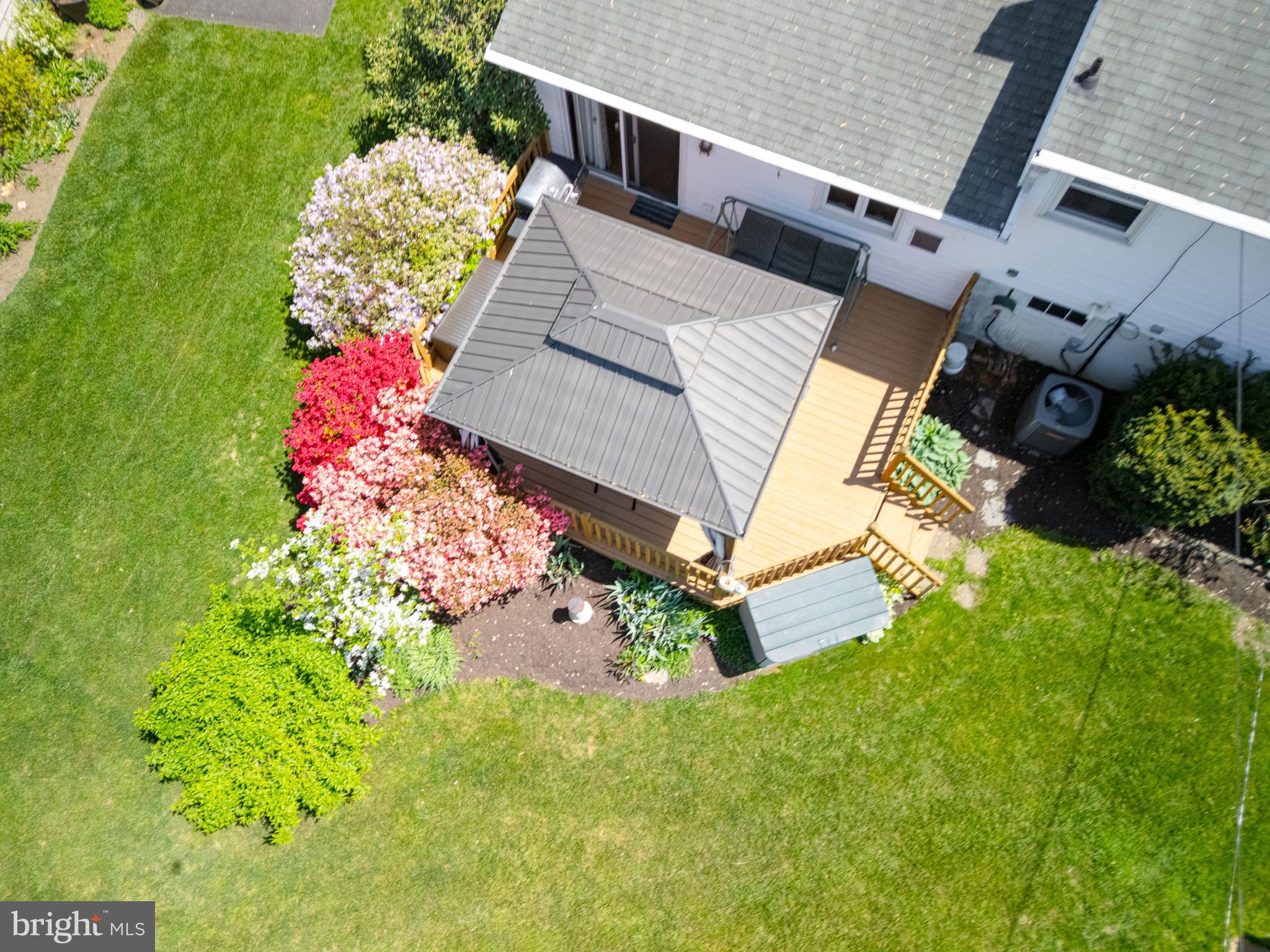 675 Gentry Drive Lancaster, PA 17603 - Photo 35 of 38 an aerial view of a house with a yard and garden