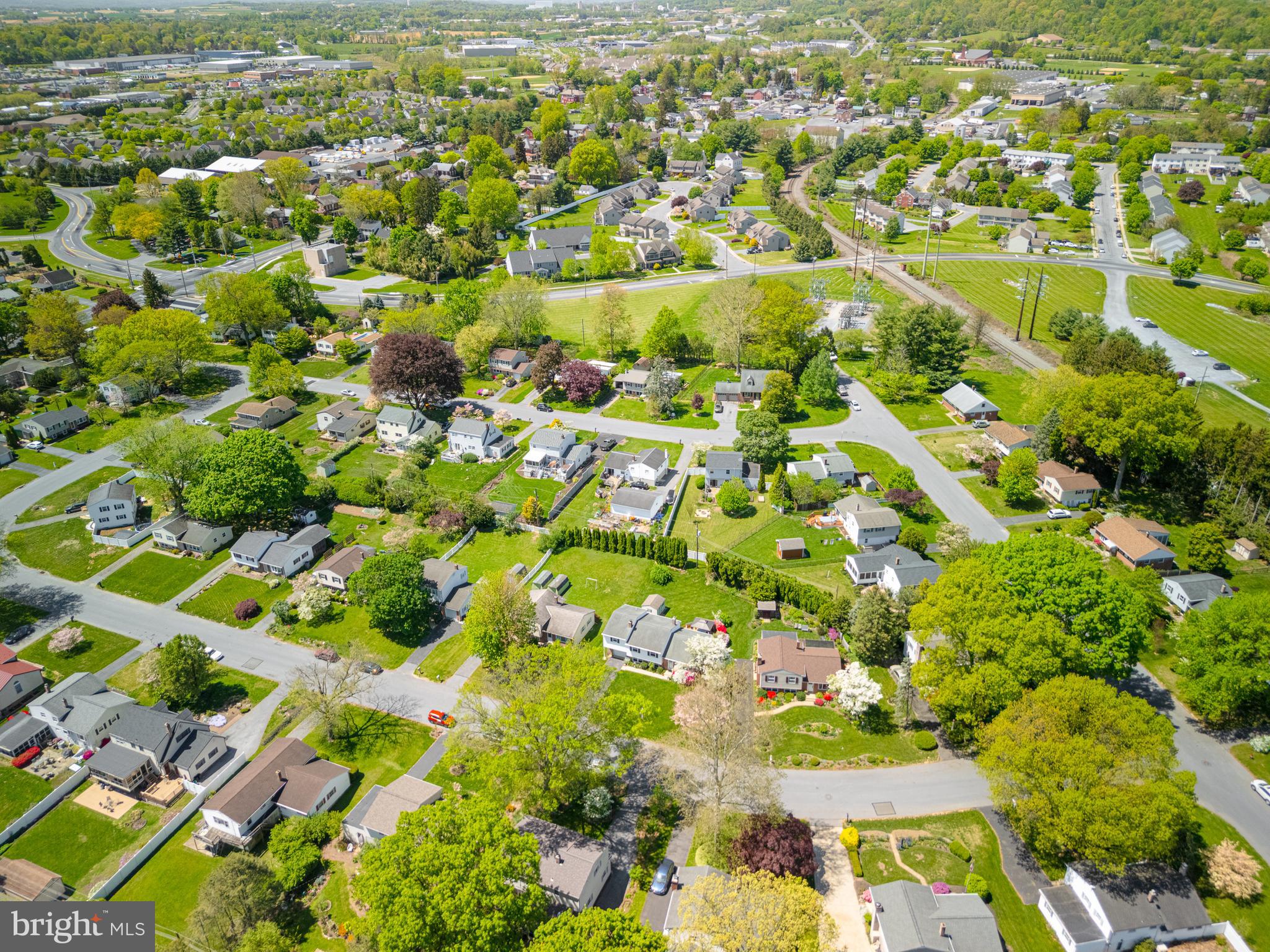 675 Gentry Drive Lancaster, PA 17603 - Photo 37 of 38 an aerial view of residential houses with outdoor space