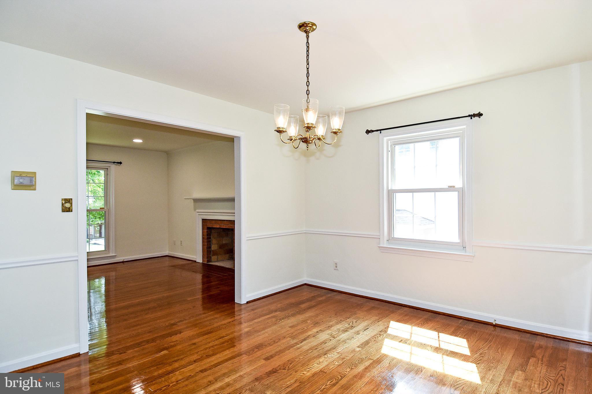 7513 Sebago Road Bethesda, MD 20817 - Photo 13 of 48 Entrance to dining room