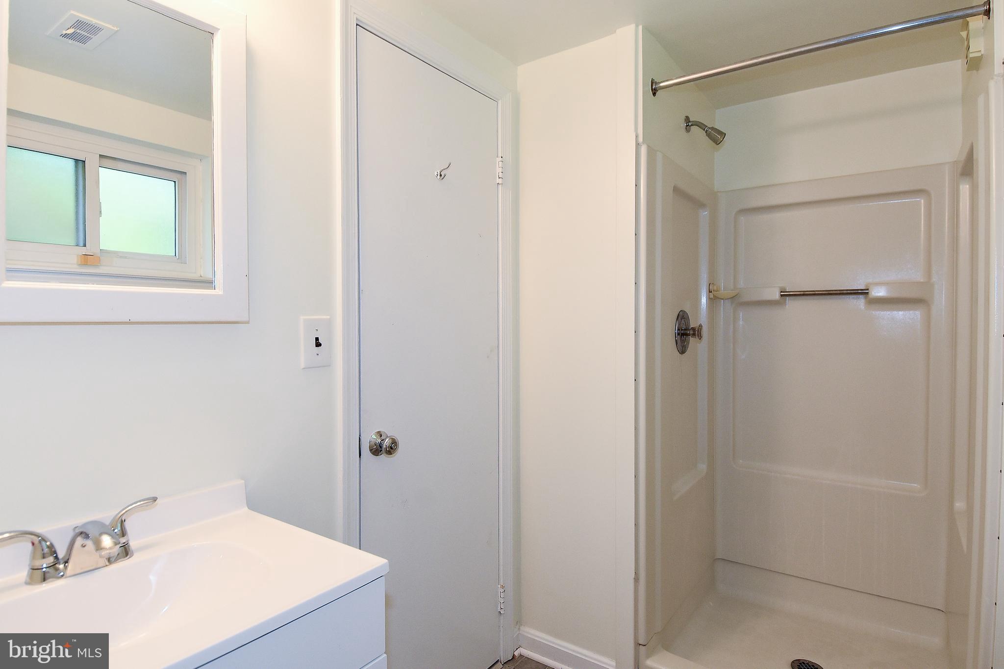7513 Sebago Road Bethesda, MD 20817 - Photo 40 of 48 Bathroom 3 lower level