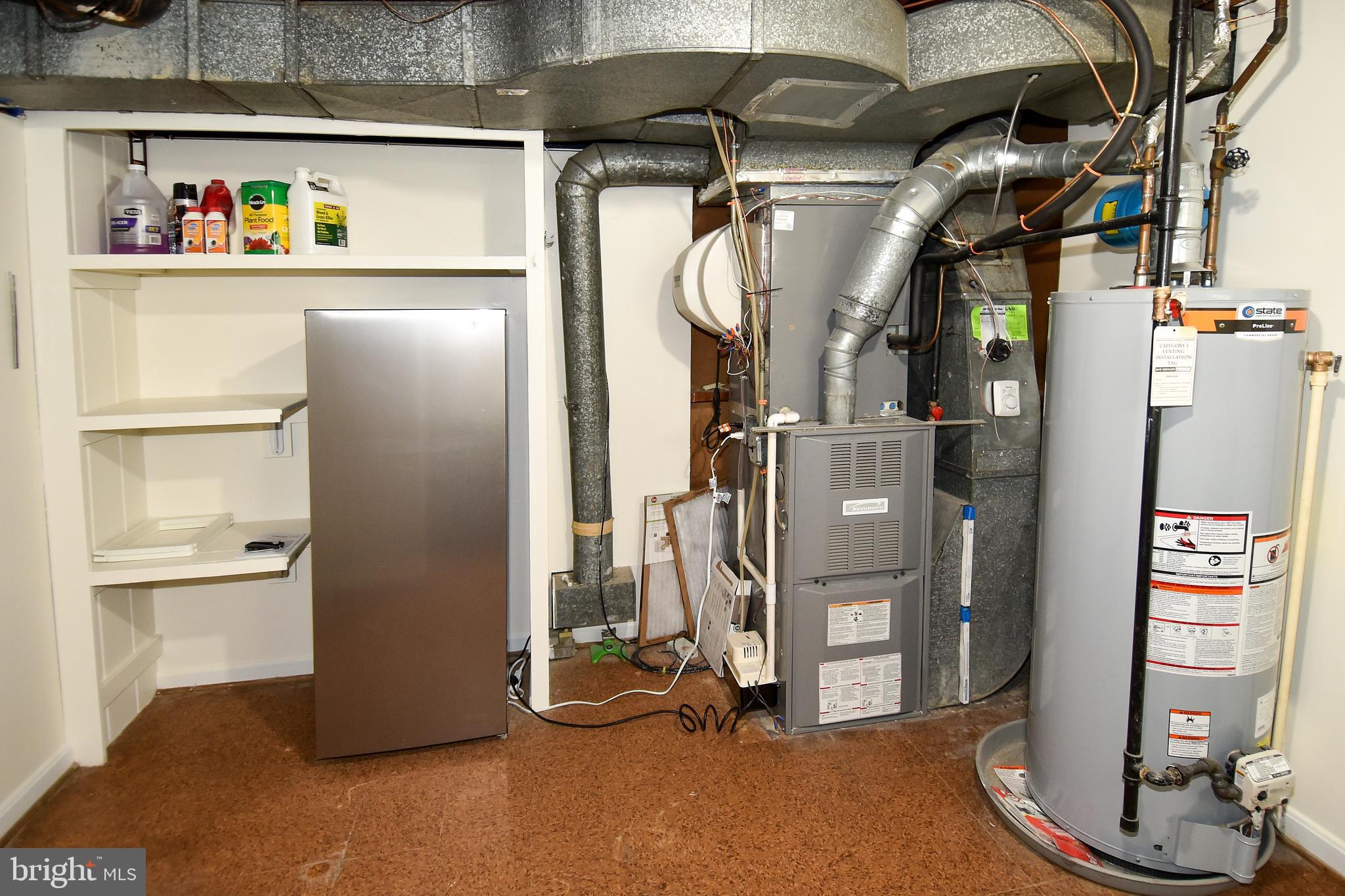 7513 Sebago Road Bethesda, MD 20817 - Photo 44 of 48 Utility room