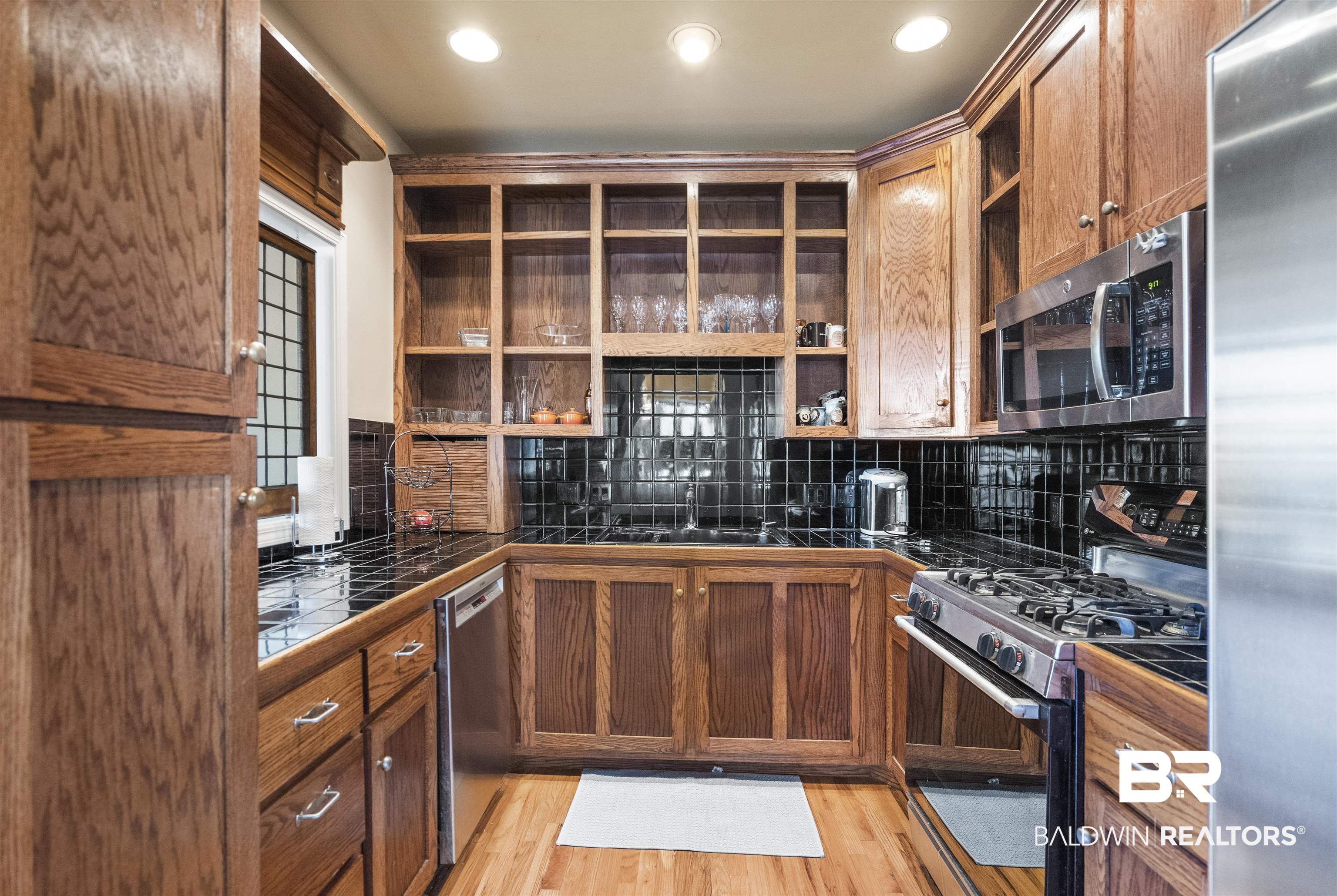 70 South Section Street, Unit 1 Fairhope, AL 36532 - Photo 6 of 21 Kitchen