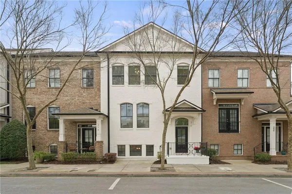 $575,000 | 378 Suwanee Avenue Northwest, Suwanee, GA 30024