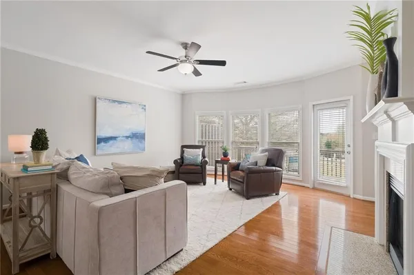 $575,000 | 378 Suwanee Avenue Northwest, Suwanee, GA 30024