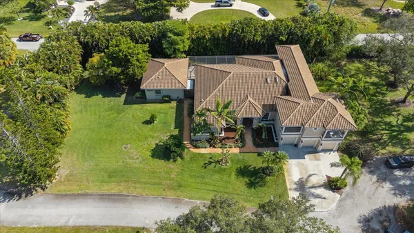 $2,199,000 | 830 Northwest 122nd Avenue, Plantation, FL 33325