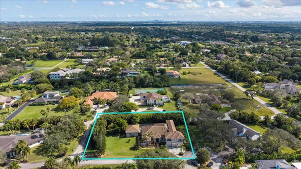 $2,199,000 | 830 Northwest 122nd Avenue, Plantation, FL 33325