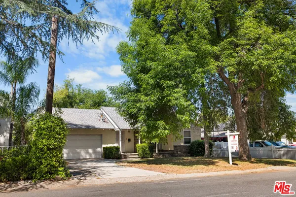 $775,000 | 10309 McVine Avenue, Sunland, CA 91040