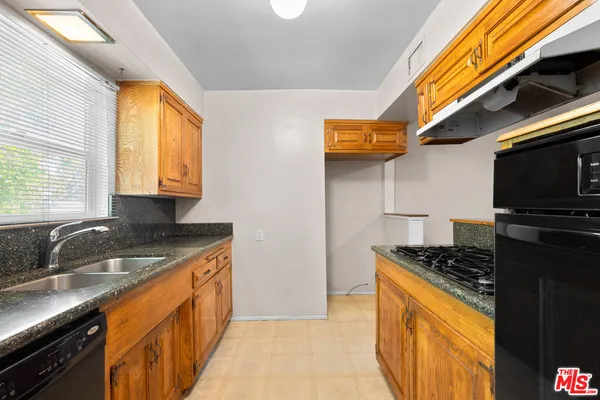 $775,000 | 10309 McVine Avenue, Sunland, CA 91040
