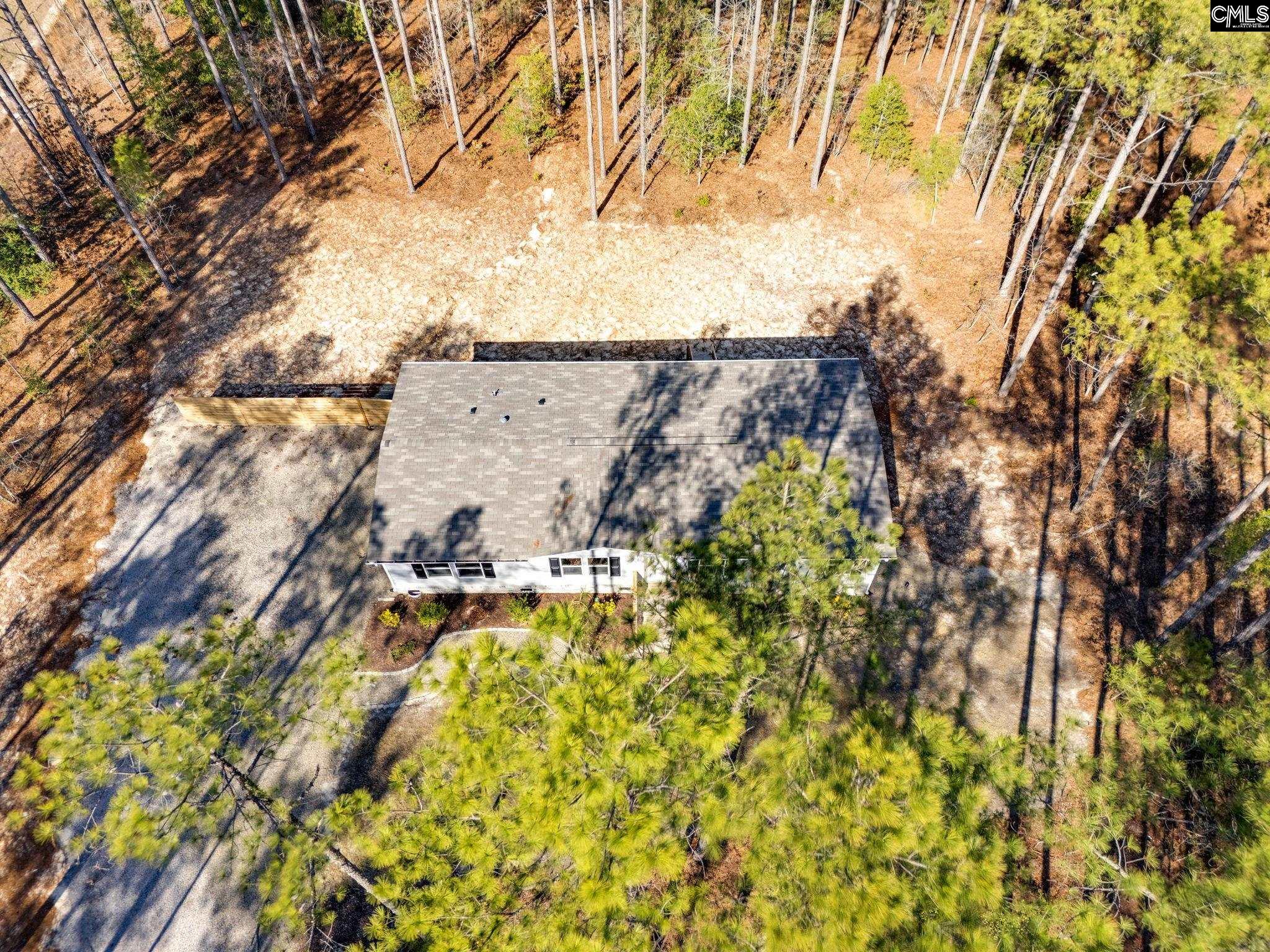 5339 Lockhart Road Kershaw, SC 29067 - Photo 2 of 32