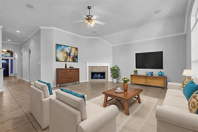 $425,000 | 2512 Wynden Meadow Lane, Conroe, TX 77304