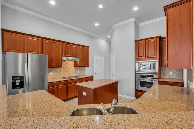 $425,000 | 2512 Wynden Meadow Lane, Conroe, TX 77304