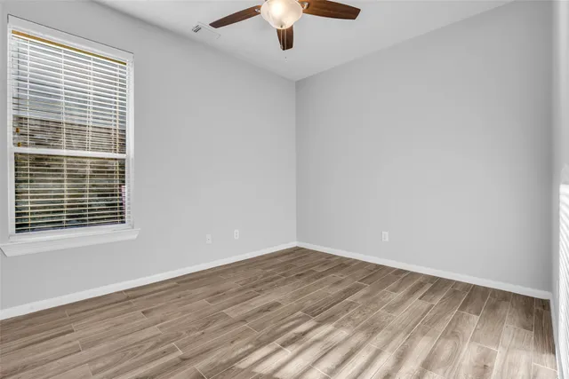 $425,000 | 2512 Wynden Meadow Lane, Conroe, TX 77304