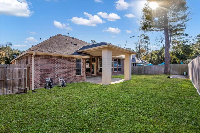 $425,000 | 2512 Wynden Meadow Lane, Conroe, TX 77304