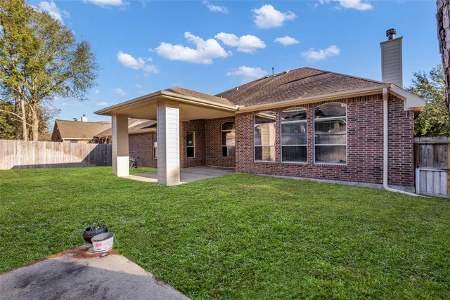 $425,000 | 2512 Wynden Meadow Lane, Conroe, TX 77304