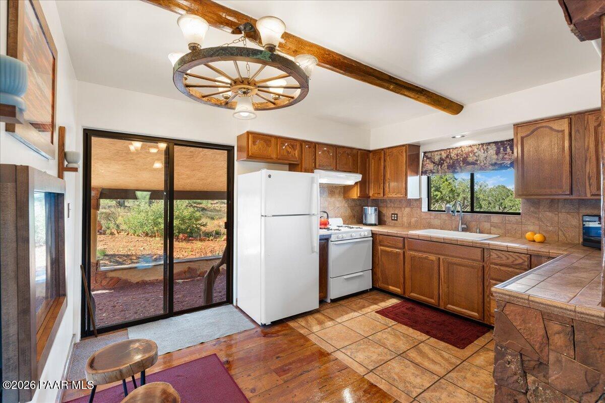 49 Norma Way Ash Fork, AZ 86320 - Photo 9 of 26
