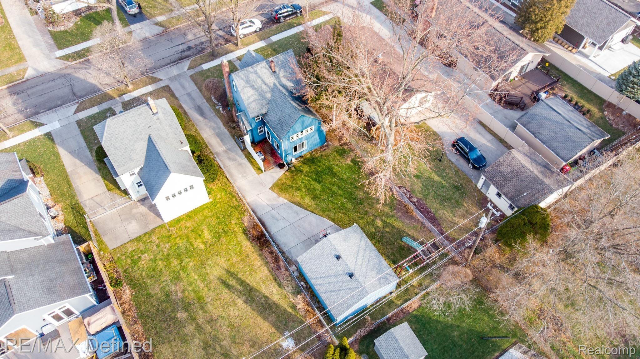336 Highland Avenue Rochester, MI 48307 - Photo 27 of 28 336-Highland-Ave-32.JPG