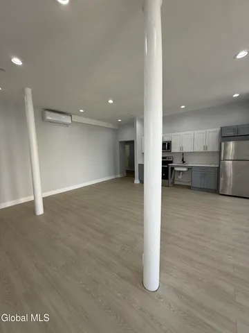 $1,650 | 5 Broadway, Unit 204, Troy, NY 12180