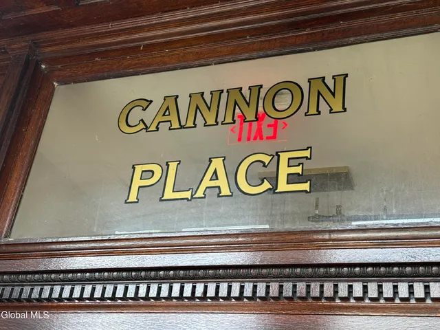 $1,650 | 5 Broadway, Unit 204, Troy, NY 12180