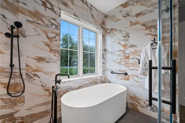 $2,300,000 | 2650 Roswell Road, Marietta, GA 30068