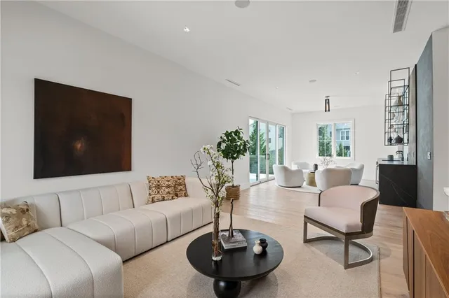 $2,300,000 | 2650 Roswell Road, Marietta, GA 30068