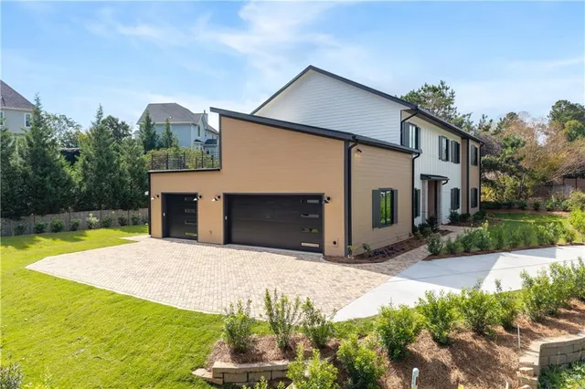 $2,300,000 | 2650 Roswell Road, Marietta, GA 30068