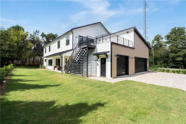 $2,300,000 | 2650 Roswell Road, Marietta, GA 30068