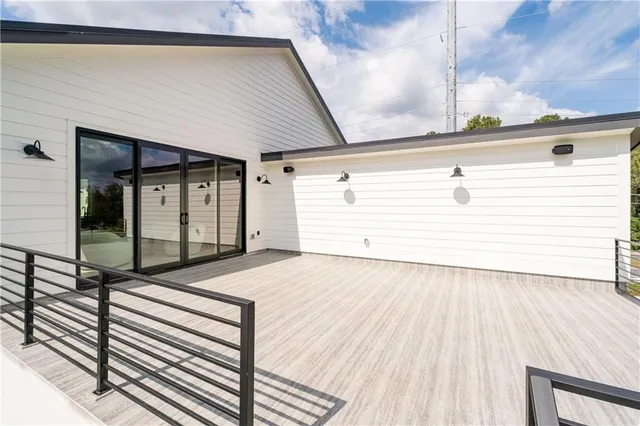 $2,300,000 | 2650 Roswell Road, Marietta, GA 30068