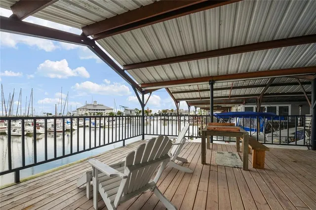 $359,500 | 137 North Roadway Street, Unit 123, New Orleans, LA 70124